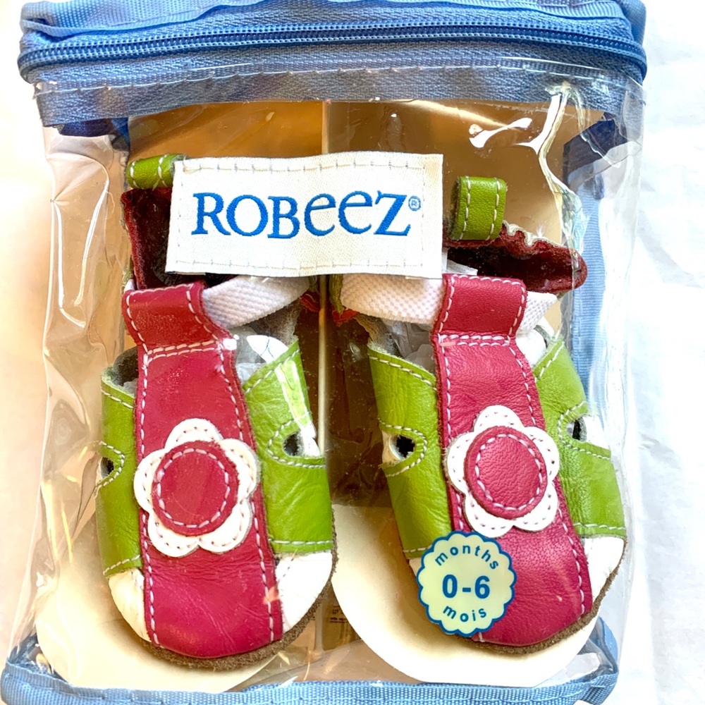 Robeez Poppy Sandal 0-6 month LIKE NEW
